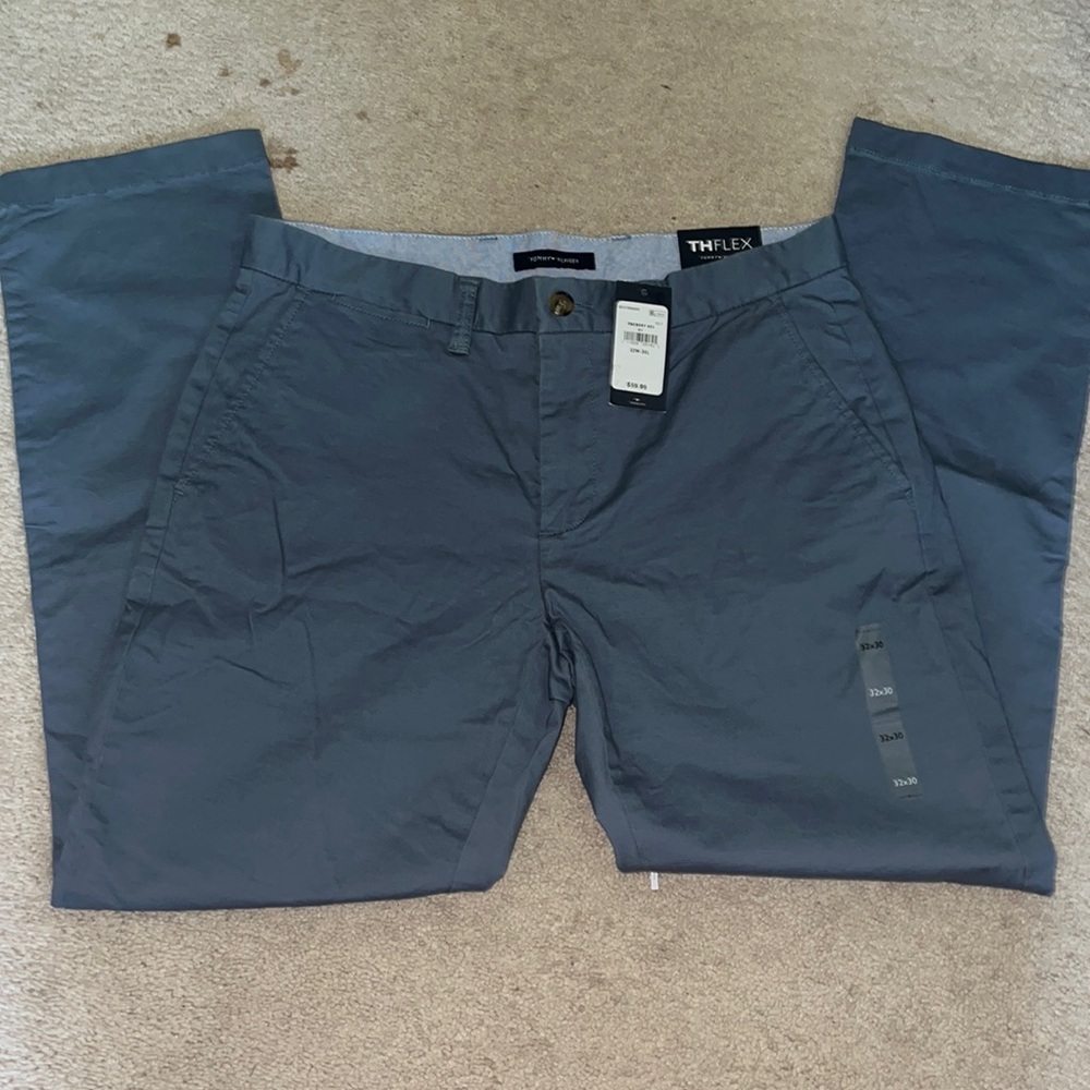 Tommy Hilfiger THFlex blue pants. Size: 32W/30L (BRAND NEW WITH TAGS)